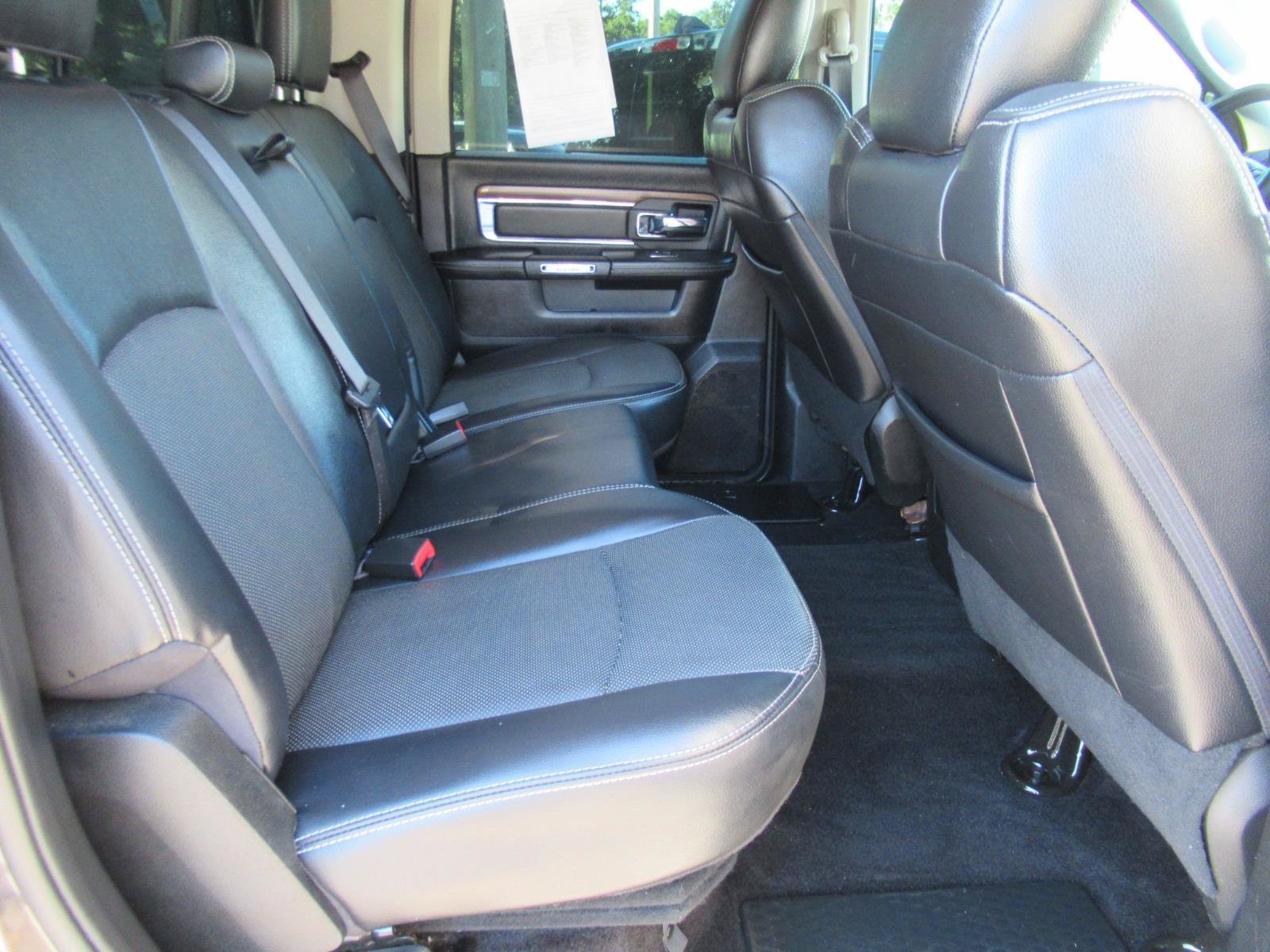 Used 2017 RAM 2500 Laramie w/ Sport Appearance Group AWD/4WD image 36