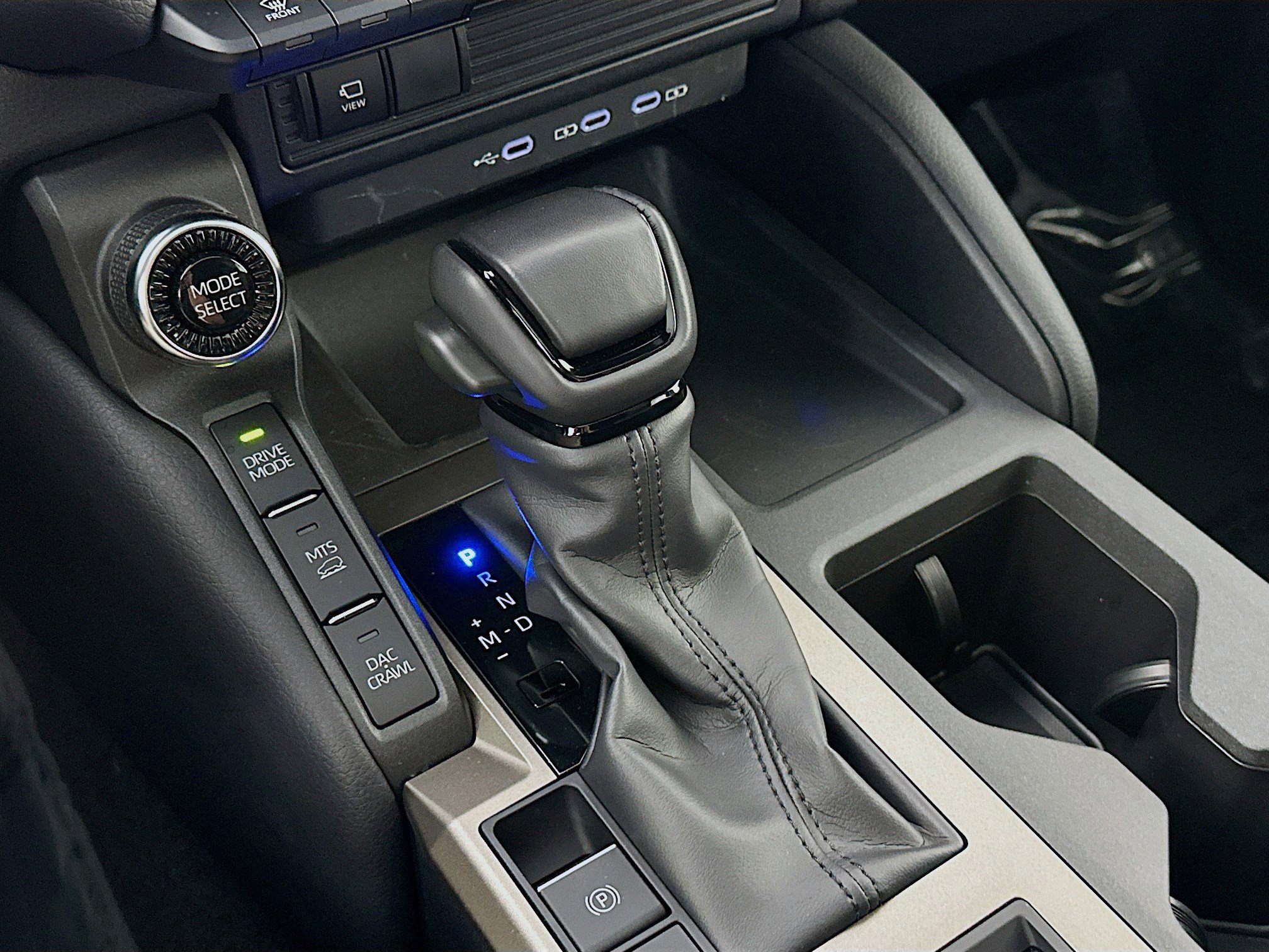 Used 2024 Toyota Land Cruiser image 17