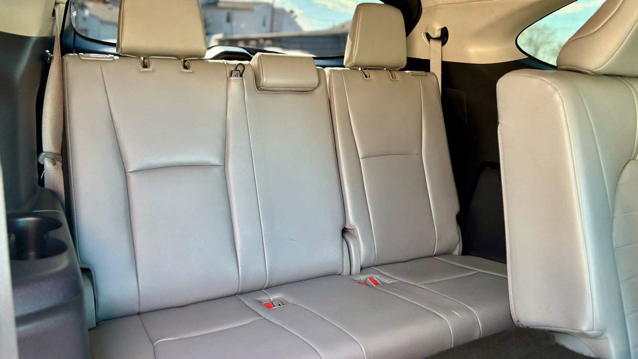 Used 2021 Toyota Highlander XLE image 13