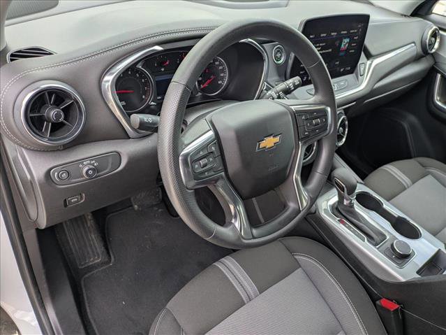 Used 2025 Chevrolet Blazer LT AWD/4WD image 10