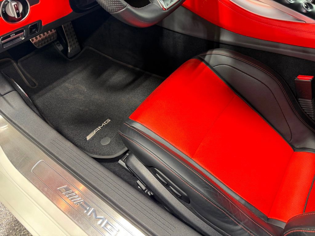 Used 2018 Mercedes-Benz AMG GT Roadster image 10