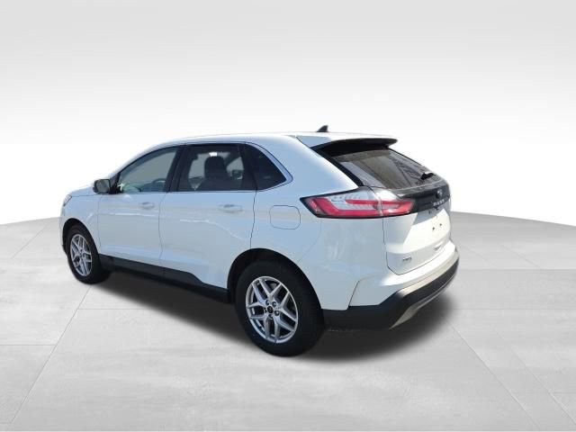 Used 2024 Ford Edge SEL image 3