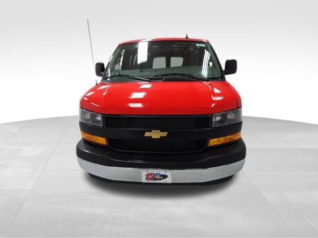 New 2026 Chevrolet Express 3500 Extended w/ Driver Convenience Package RWD image 8