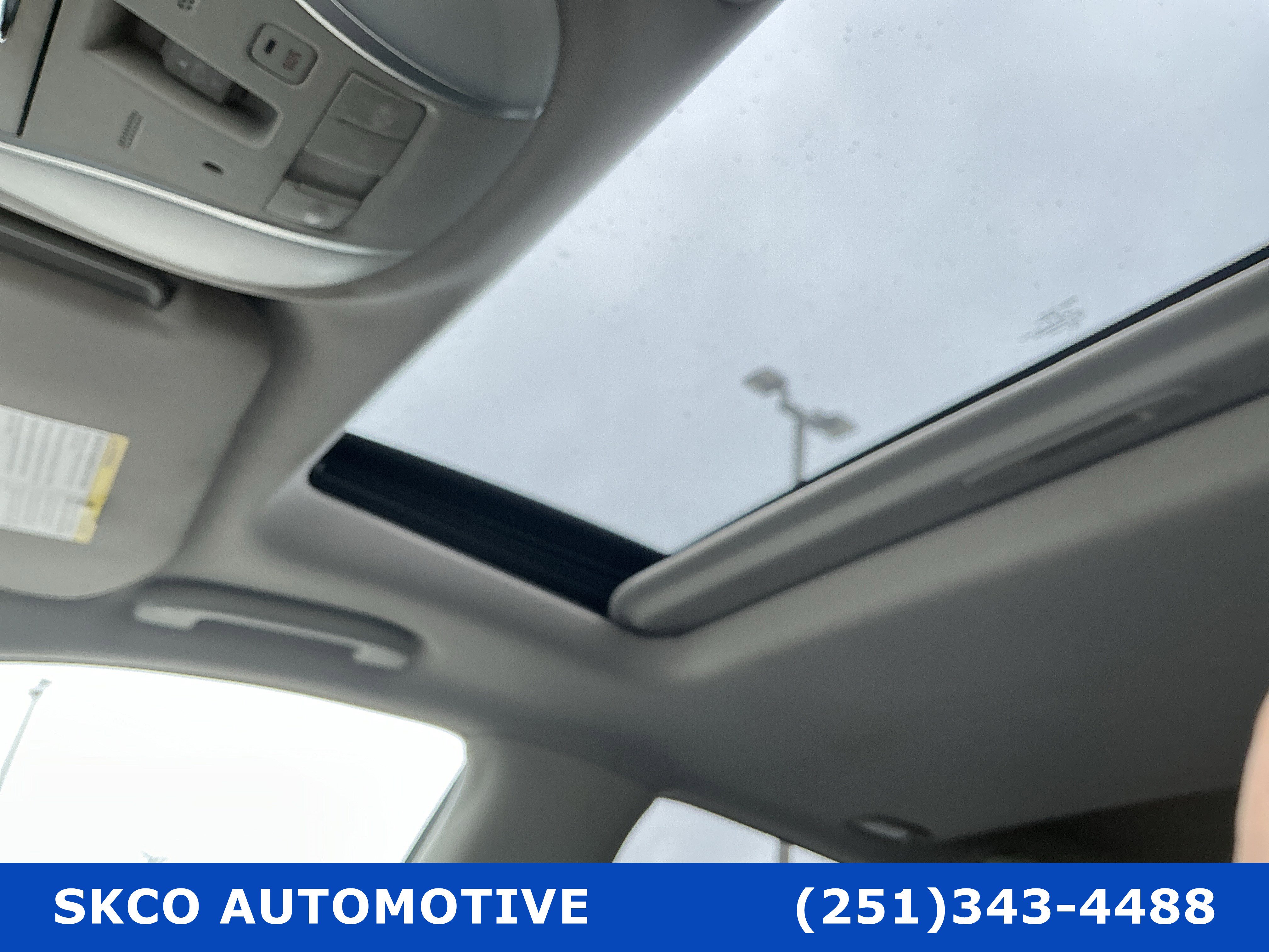 Used 2017 INFINITI QX60 FWD w/ Premium Plus Package image 26