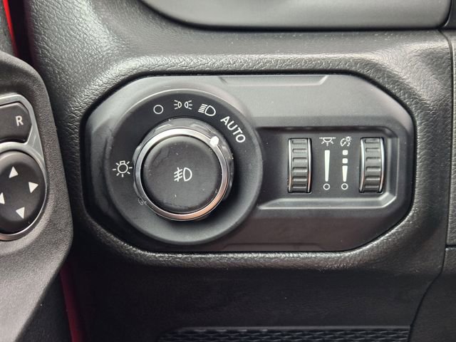 Certified 2022 Jeep Wrangler Unlimited Sport image 23