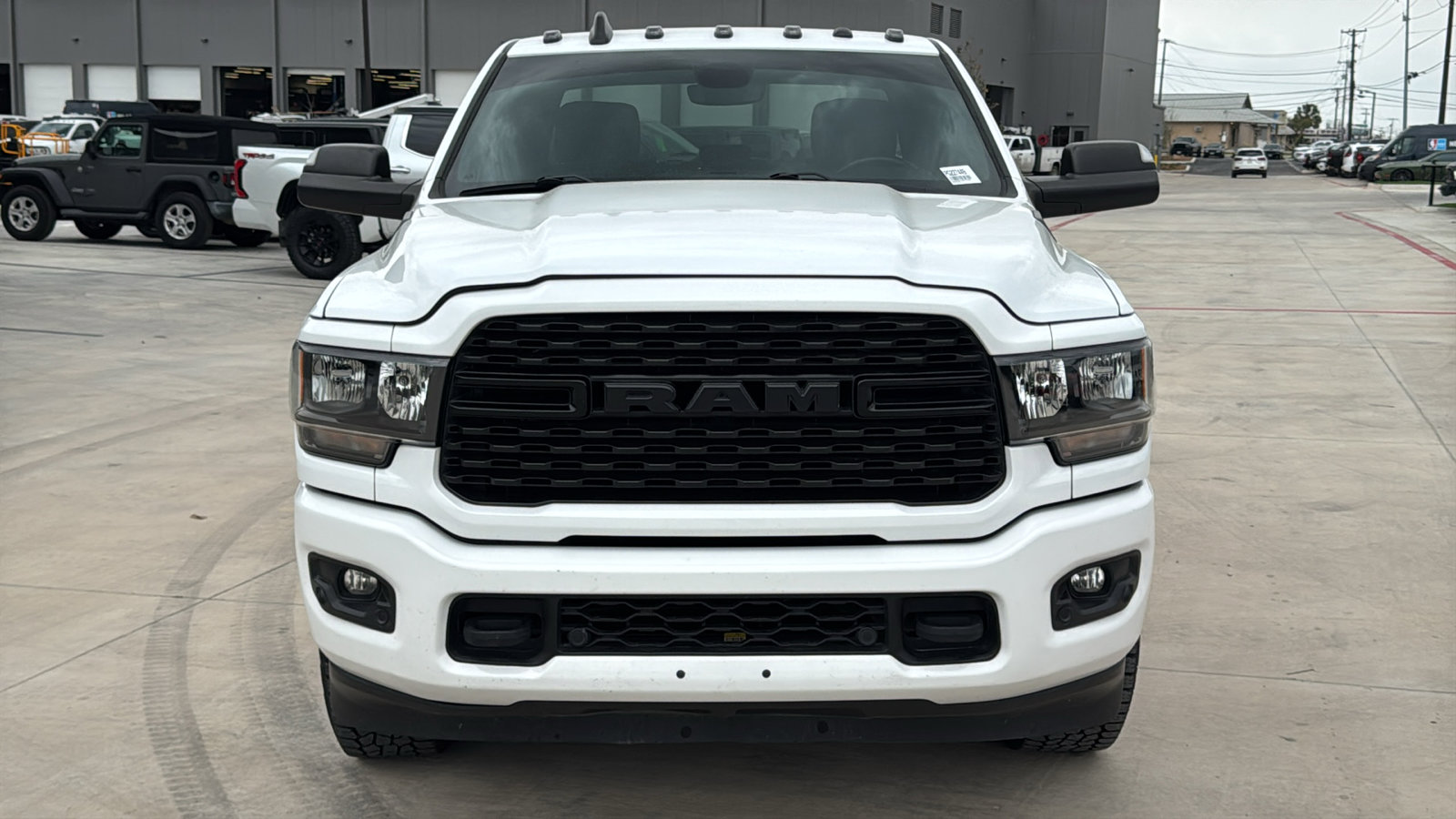 Used 2022 RAM 2500 Lone Star w/ Night Edition image 2