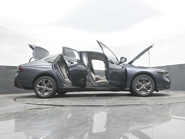 Used 2025 Honda Accord EX-L image 70