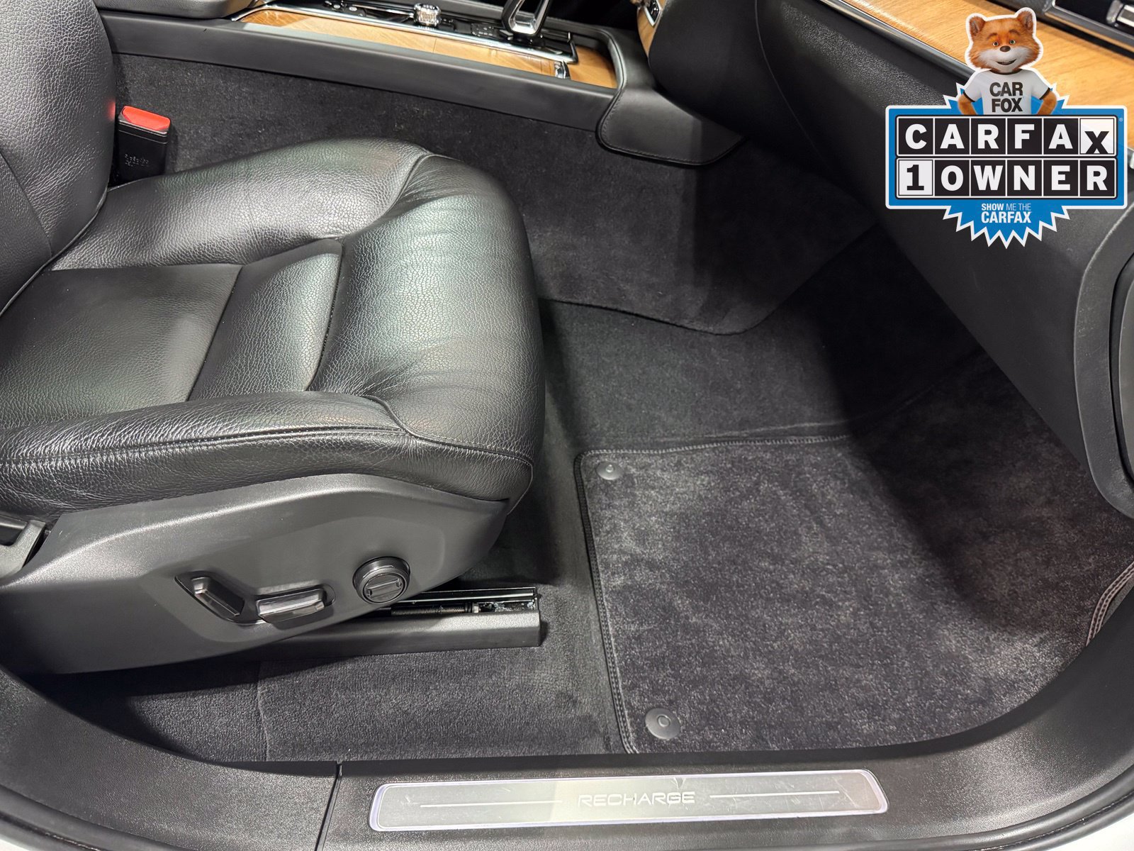 Used 2023 Volvo XC90 T8 Plus AWD/4WD image 55