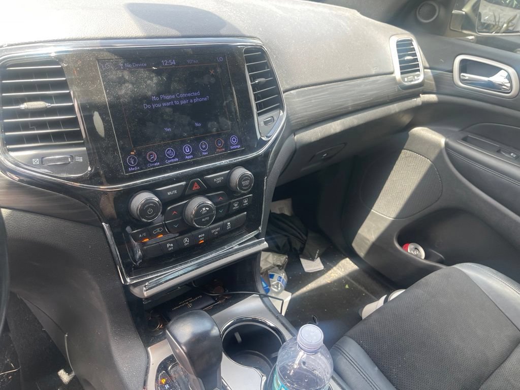 Used 2021 Jeep Grand Cherokee Laredo X RWD image 7