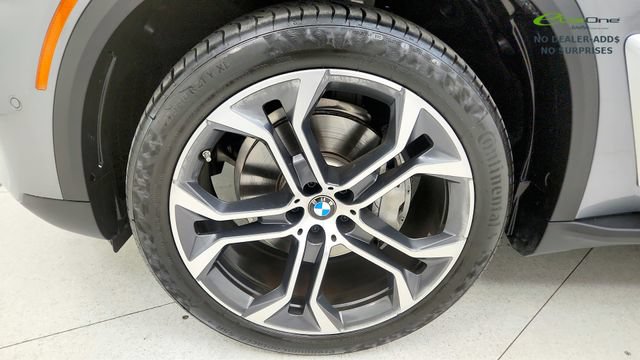 Used 2025 BMW X5 sDrive40i w/ Parking Assistance Package RWD image 78