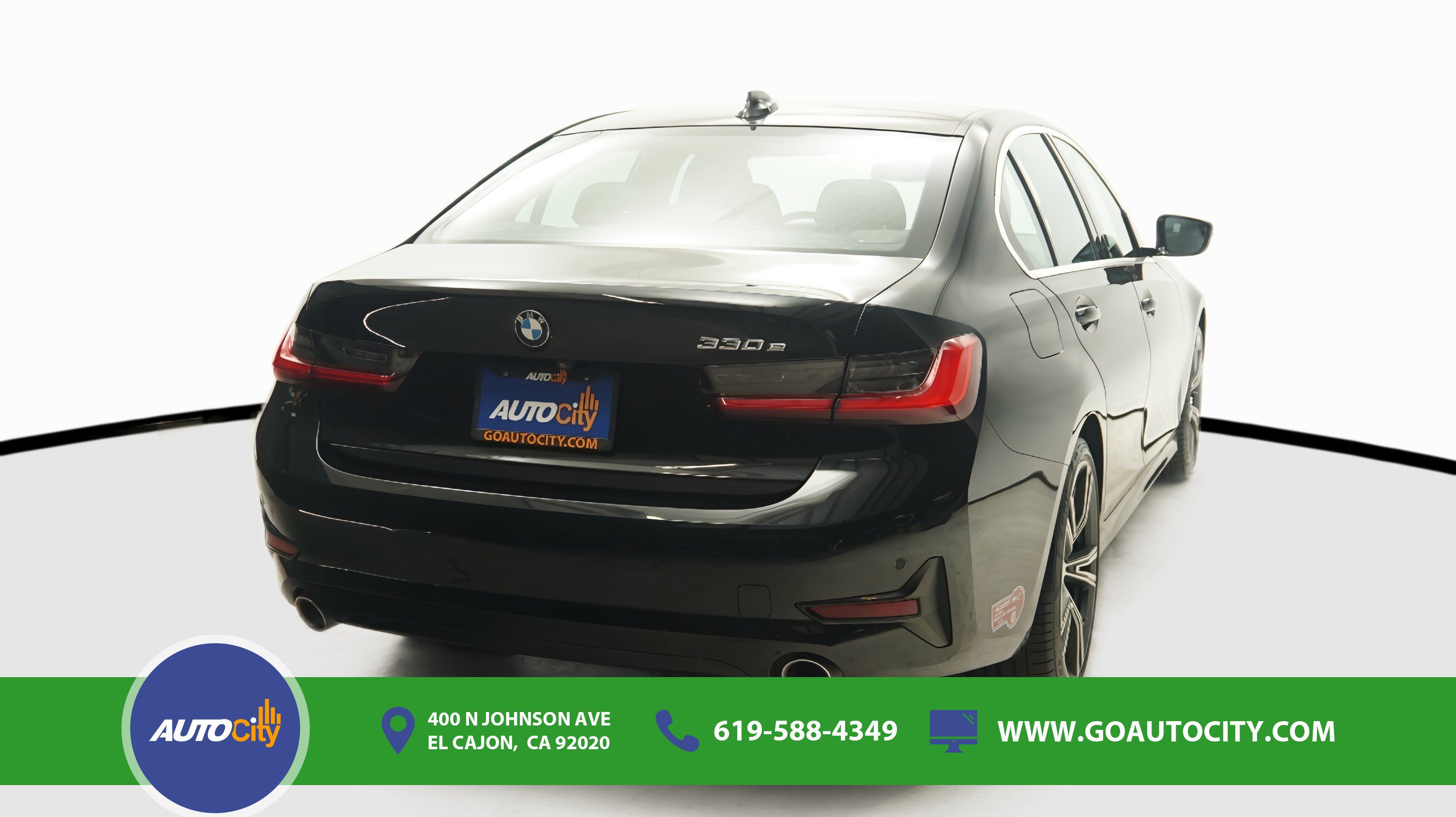 Used 2021 BMW 330e w/ Premium Package RWD image 10