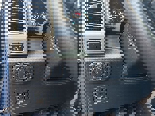 Used 2019 Ford F150 Lariat w/ Equipment Group 502A Luxury image 35