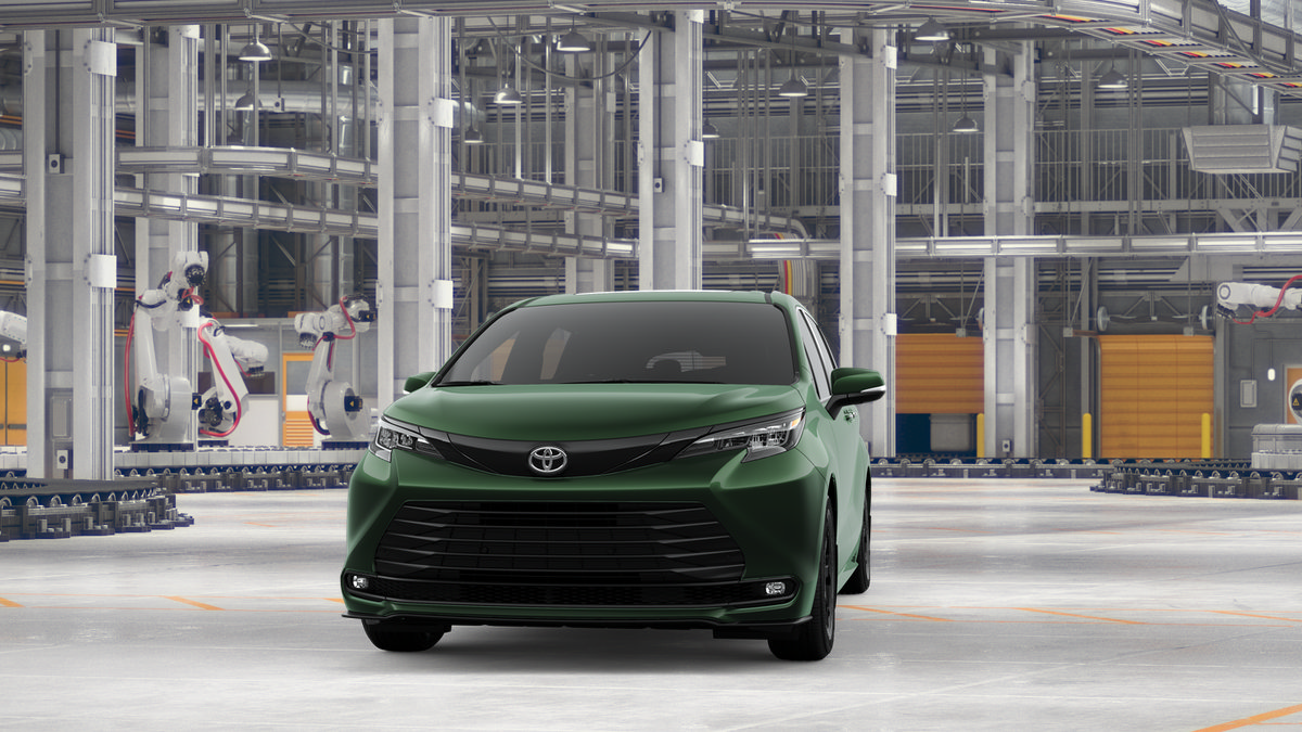 New 2026 Toyota Sienna XLE Woodland Edition AWD/4WD image 18