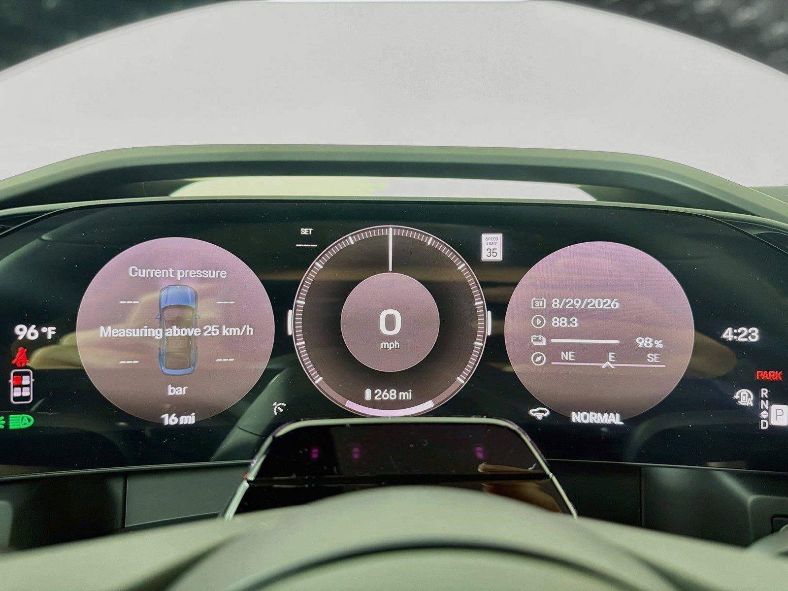 New 2026 Porsche Cayenne Electric Coupe AWD/4WD image 15