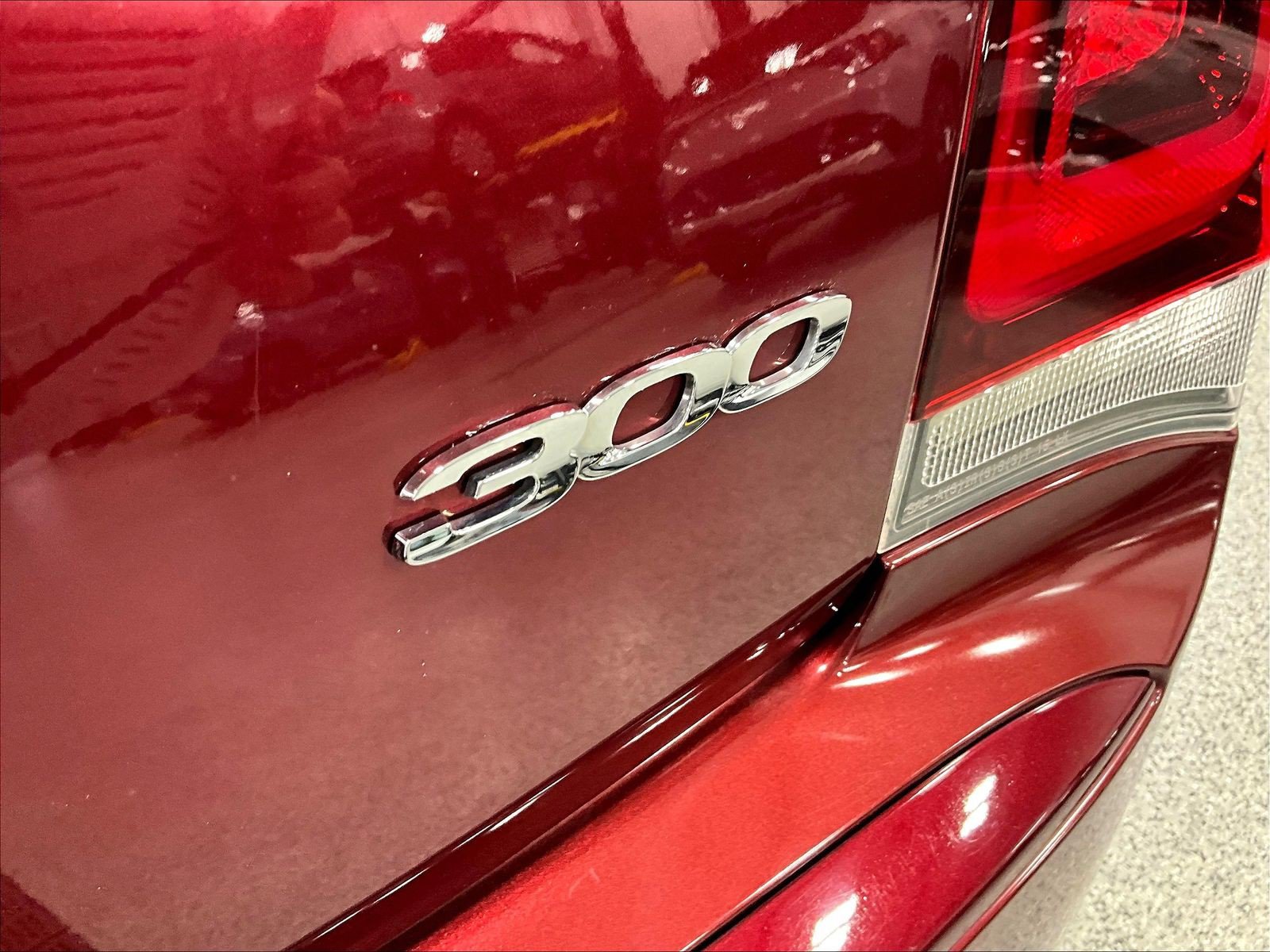 Used 2018 Chrysler 300 Touring w/ Sport Appearance Package RWD image 24