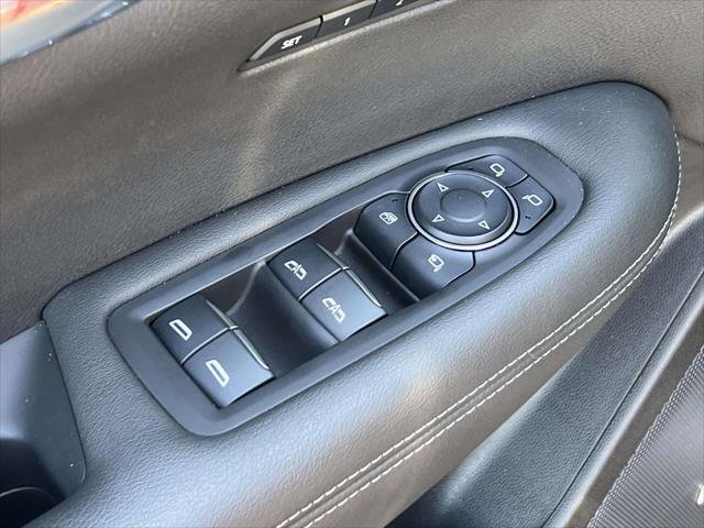 Certified 2024 Cadillac XT6 Luxury image 16