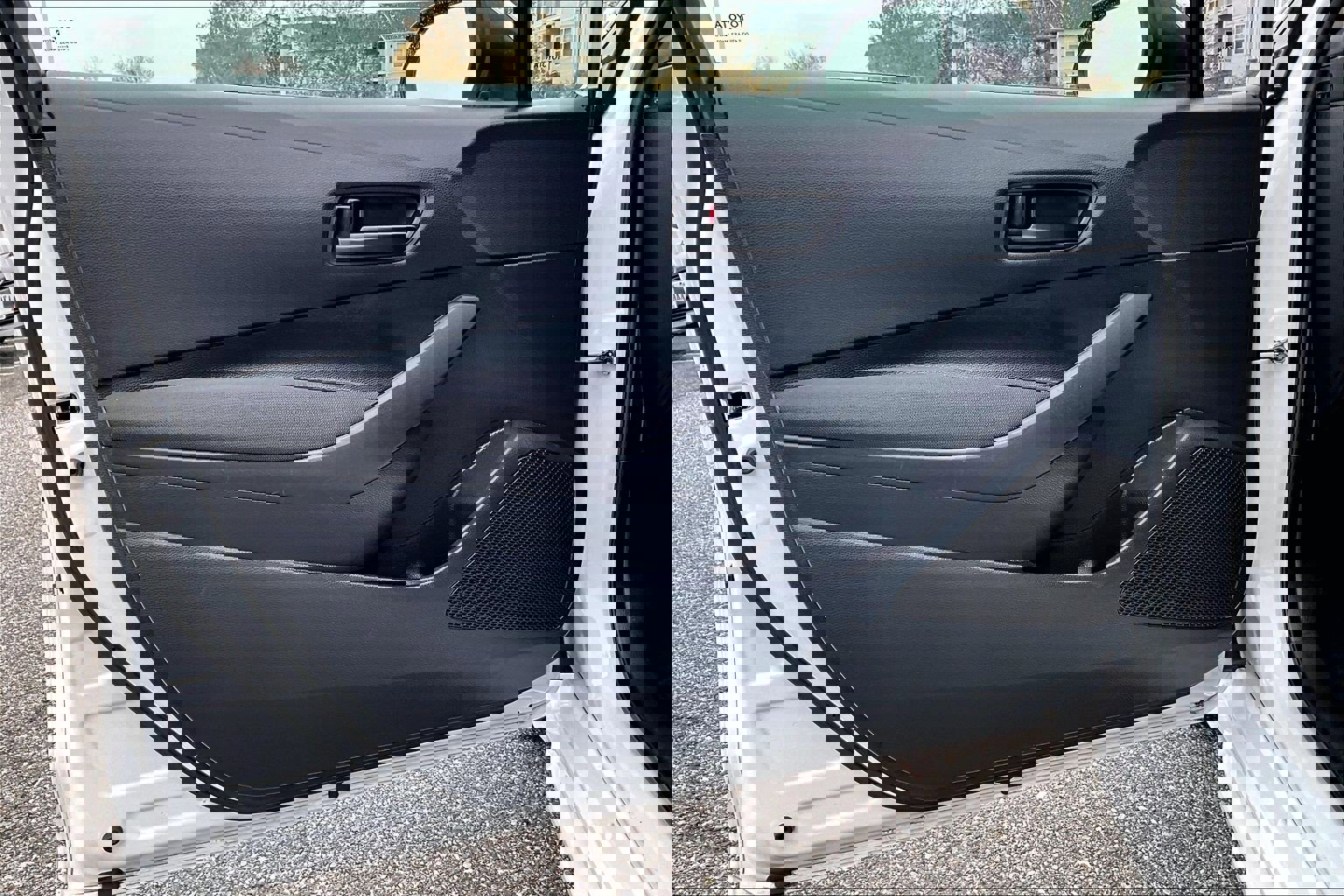 Used 2025 Toyota Corolla LE image 21