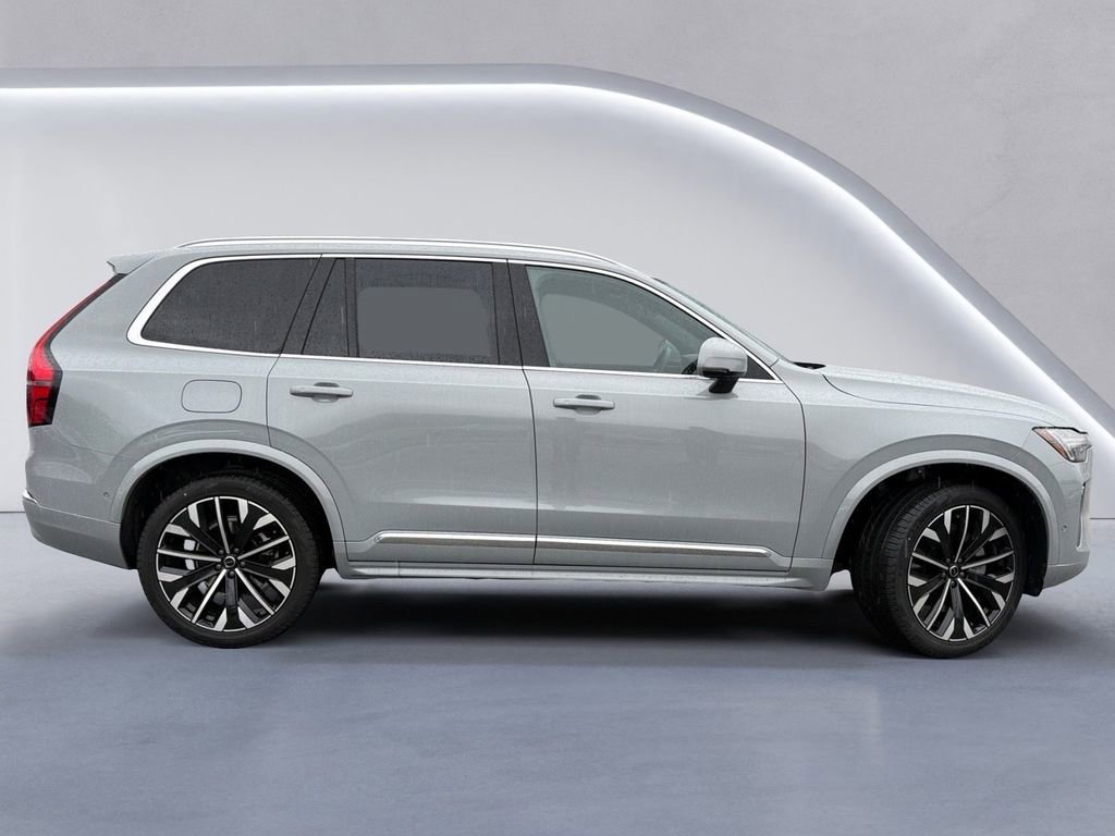 New 2026 Volvo XC90 B6 Plus image 3