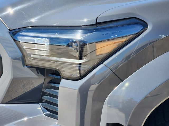 Certified 2025 Toyota Tacoma 4x4 Double Cab image 9