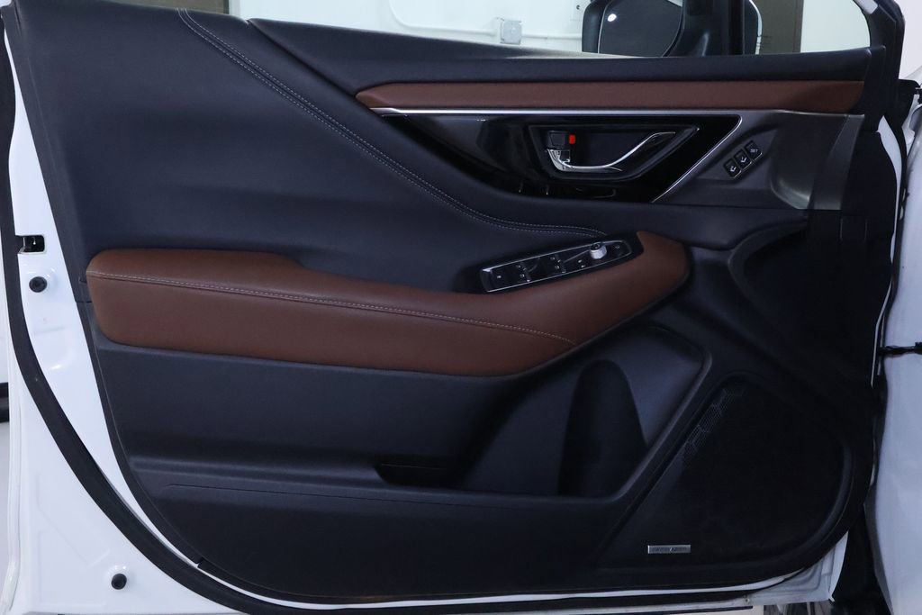 Used 2020 Subaru Outback Touring XT image 13