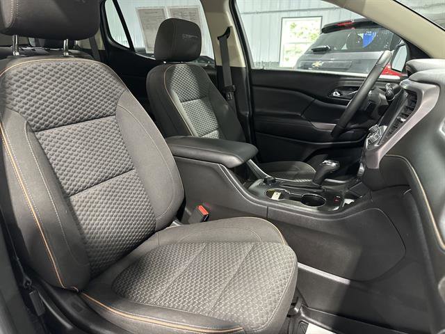 Used 2017 GMC Acadia SLE w/ Driver Alert Package I image 17