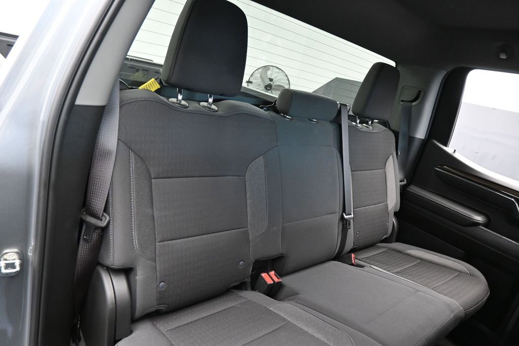 Used 2024 Chevrolet Silverado 1500 LT RWD image 42