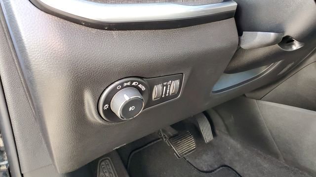 Certified 2024 Jeep Compass Latitude image 7