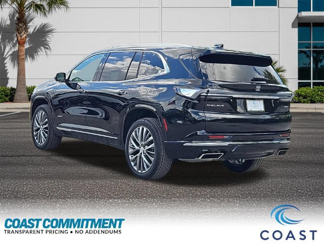 Certified 2025 Buick Enclave Avenir w/ LPO, All-Weather Package FWD image 8