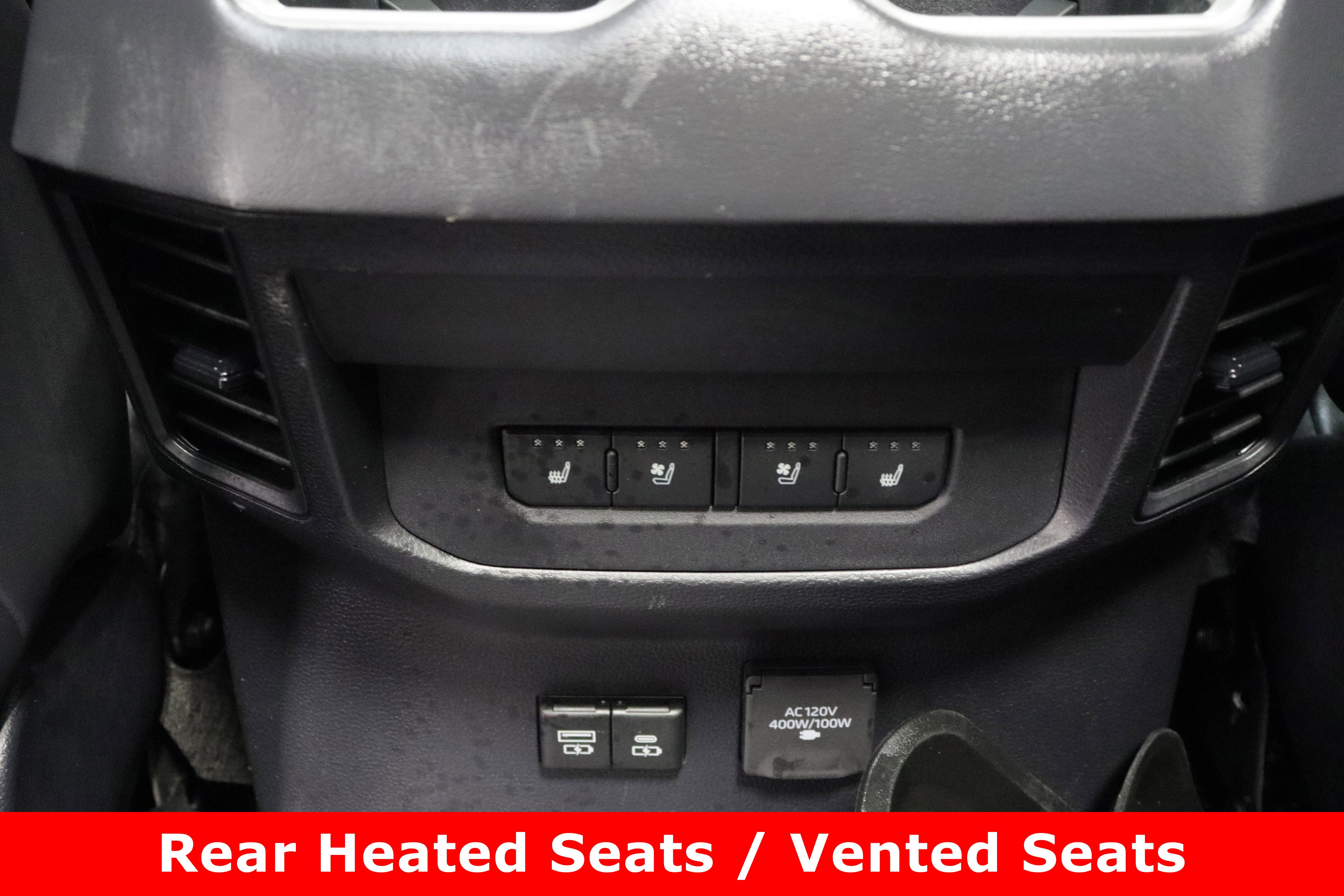 Used 2025 Toyota Tundra Platinum image 34