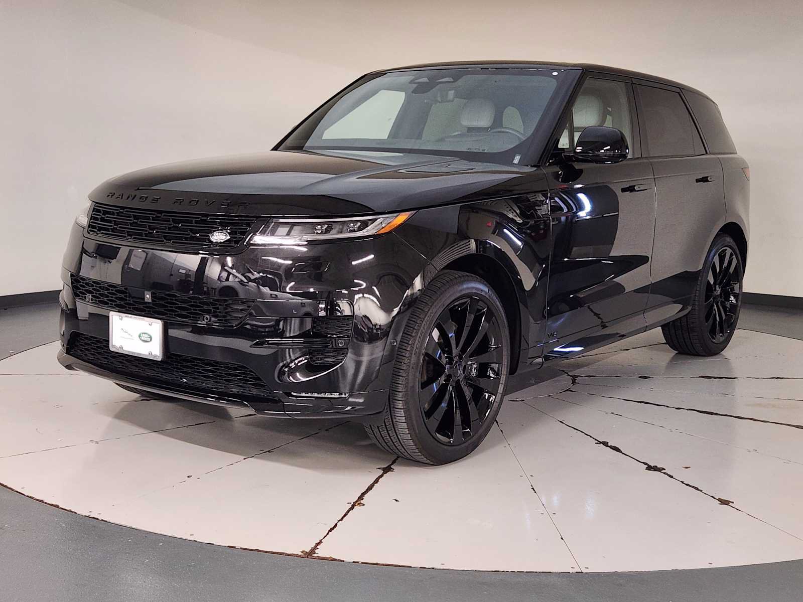 Used 2026 Land Rover Range Rover Sport Dynamic SE AWD/4WD image 1