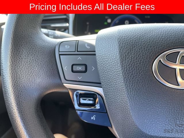 Used 2025 Toyota Camry LE FWD image 25