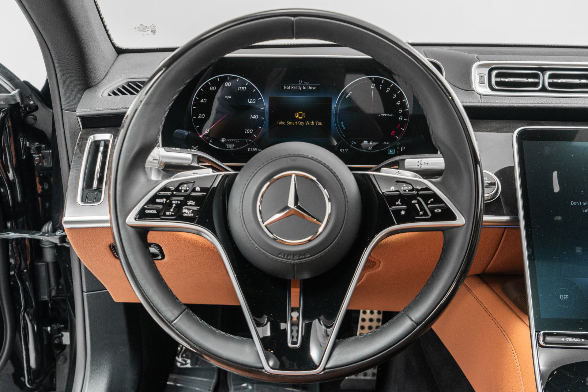 Used 2025 Mercedes-Benz S 580e 4MATIC Sedan image 15