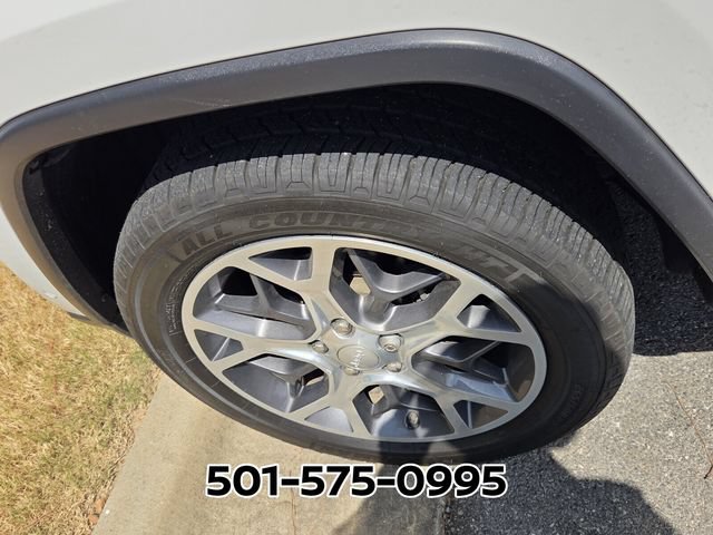 Used 2019 Jeep Grand Cherokee Limited w/ Luxury Group II RWD image 9