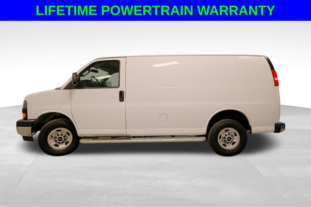 Used 2024 GMC Savana 2500 w/ Driver Convenience Package image 3