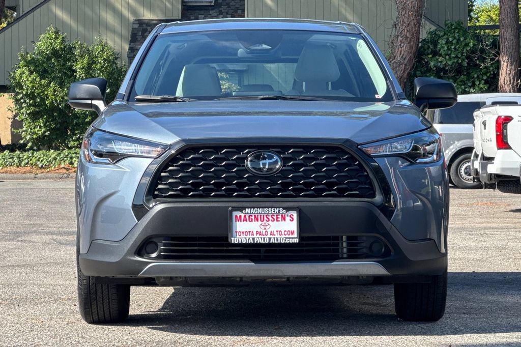 Certified 2024 Toyota Corolla Cross L AWD/4WD image 8