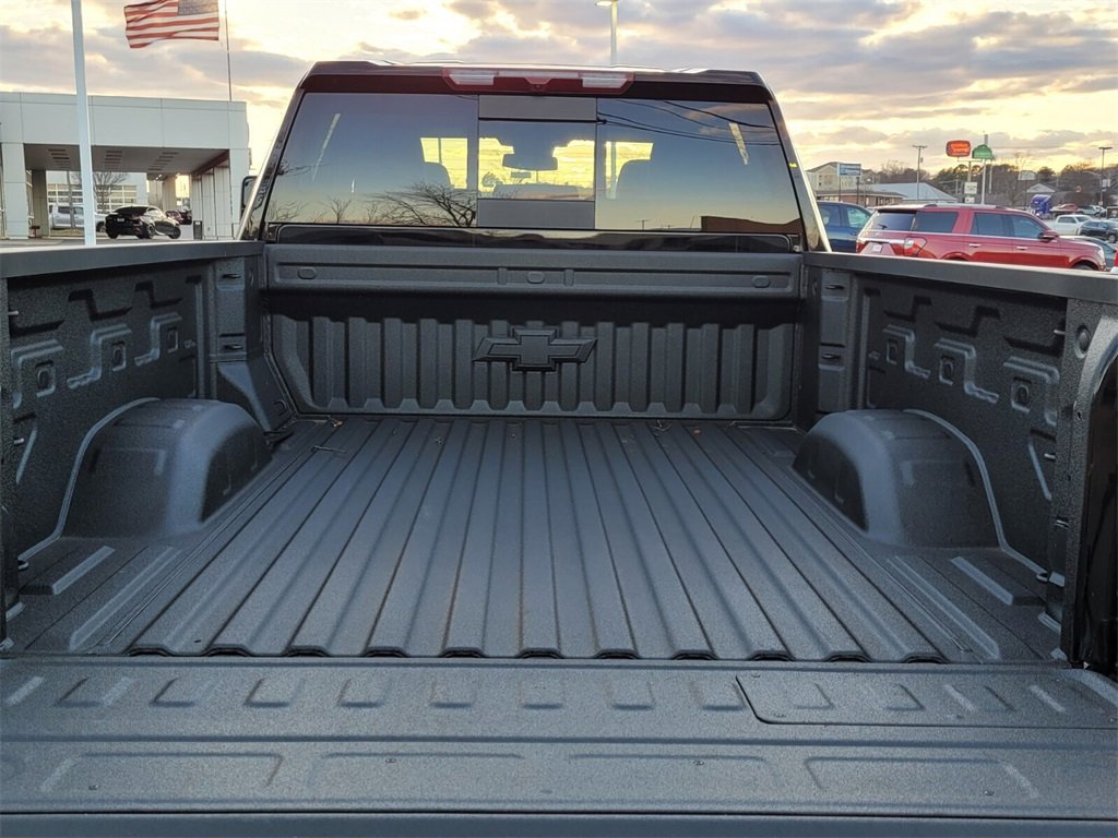 Used 2026 Chevrolet Silverado 2500 LT w/ Safety Package image 9