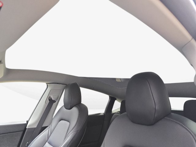 Used 2020 Tesla Model Y Long Range AWD/4WD image 30