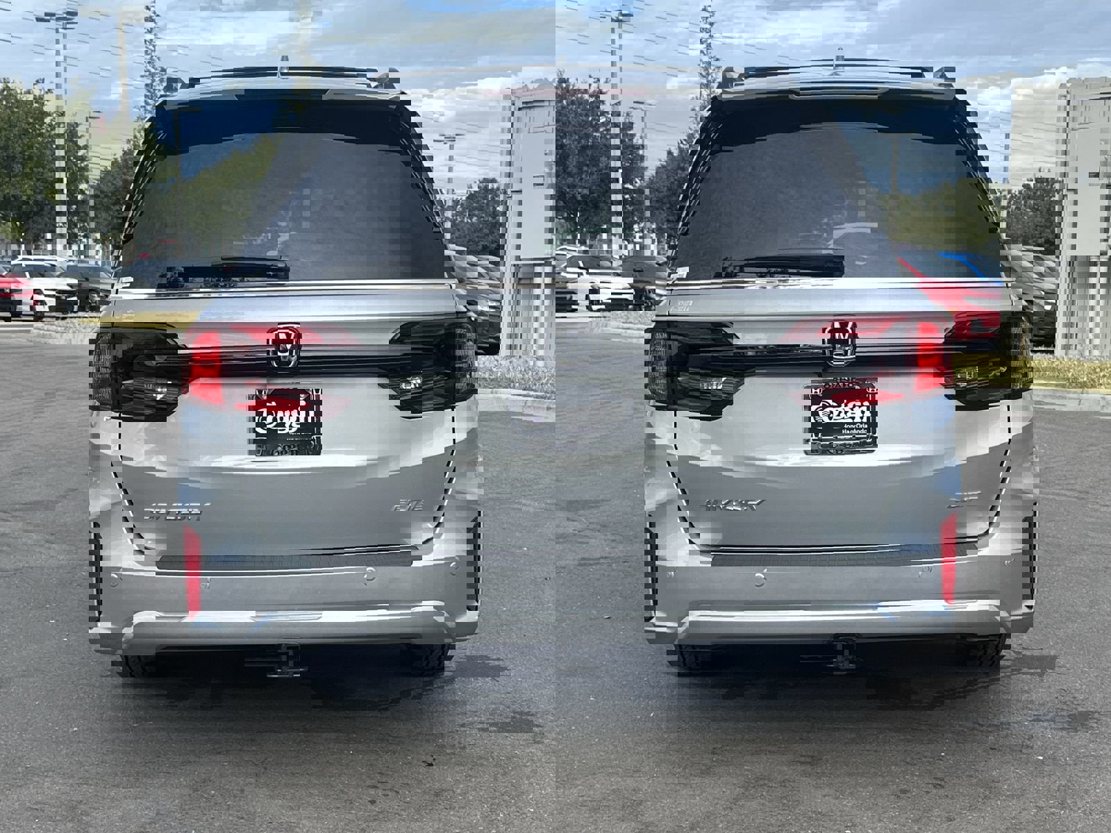 New 2026 Honda Odyssey Elite image 5