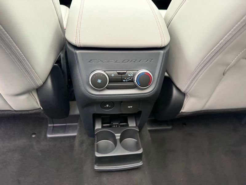 New 2026 Ford Explorer Active image 20