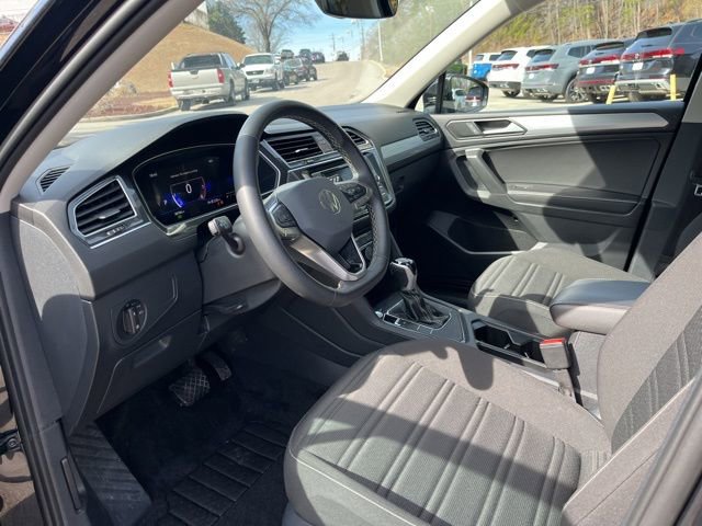 Used 2024 Volkswagen Tiguan S FWD image 6