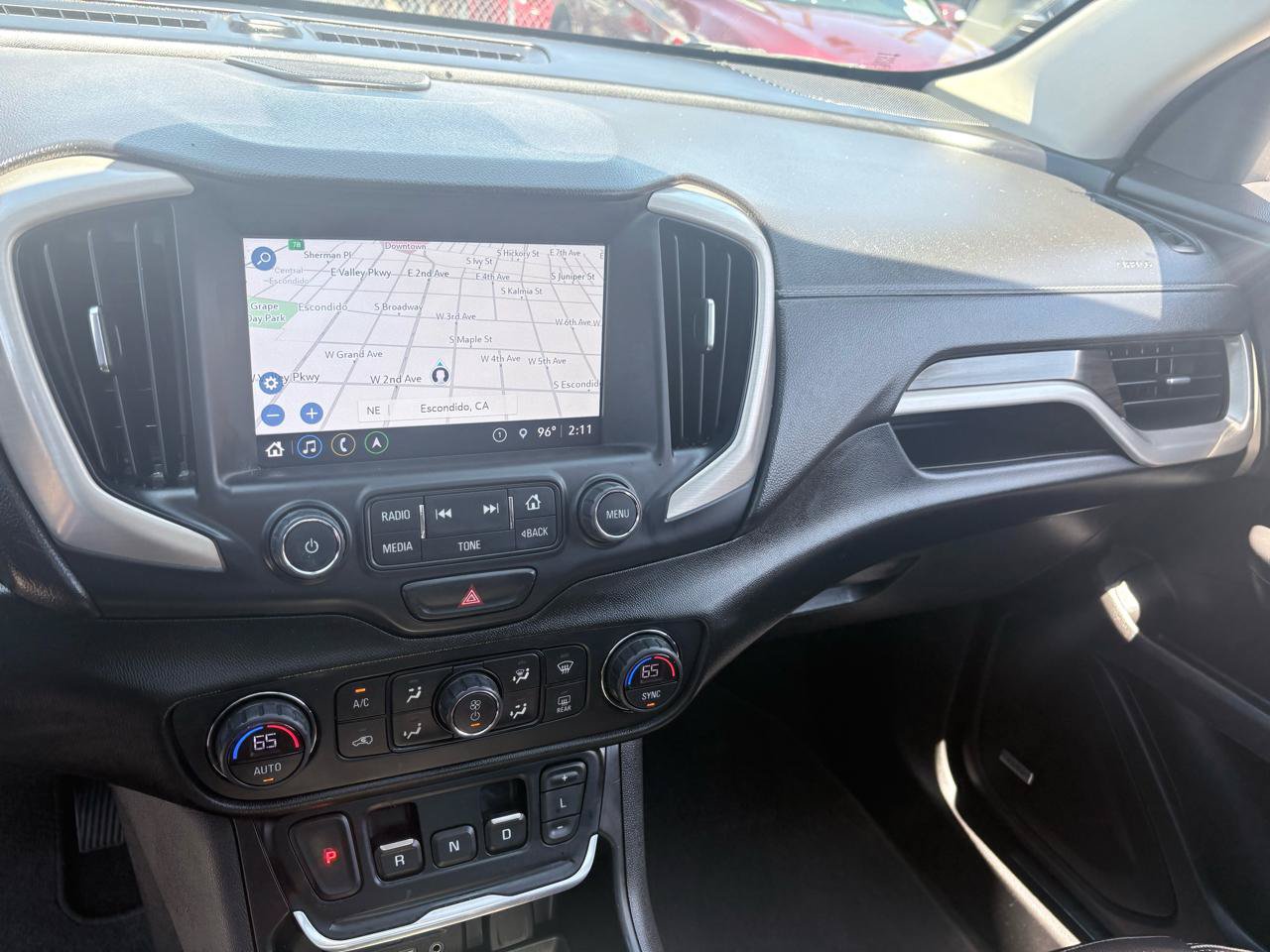 Used 2018 GMC Terrain Denali w/ Advanced Safety Package FWD image 10