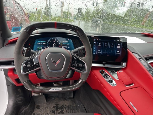Used 2025 Chevrolet Corvette Z06 image 10