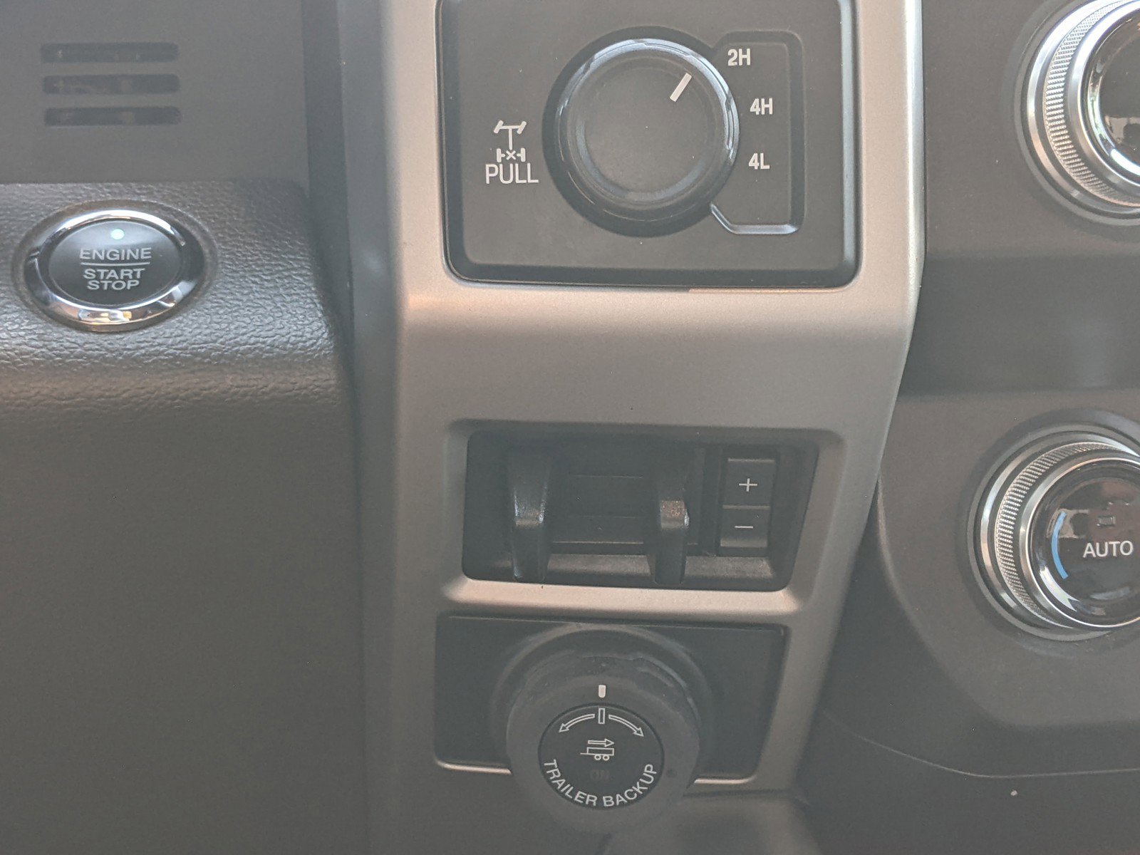 Used 2021 Ford F250 King Ranch w/ King Ranch Ultimate Package image 28