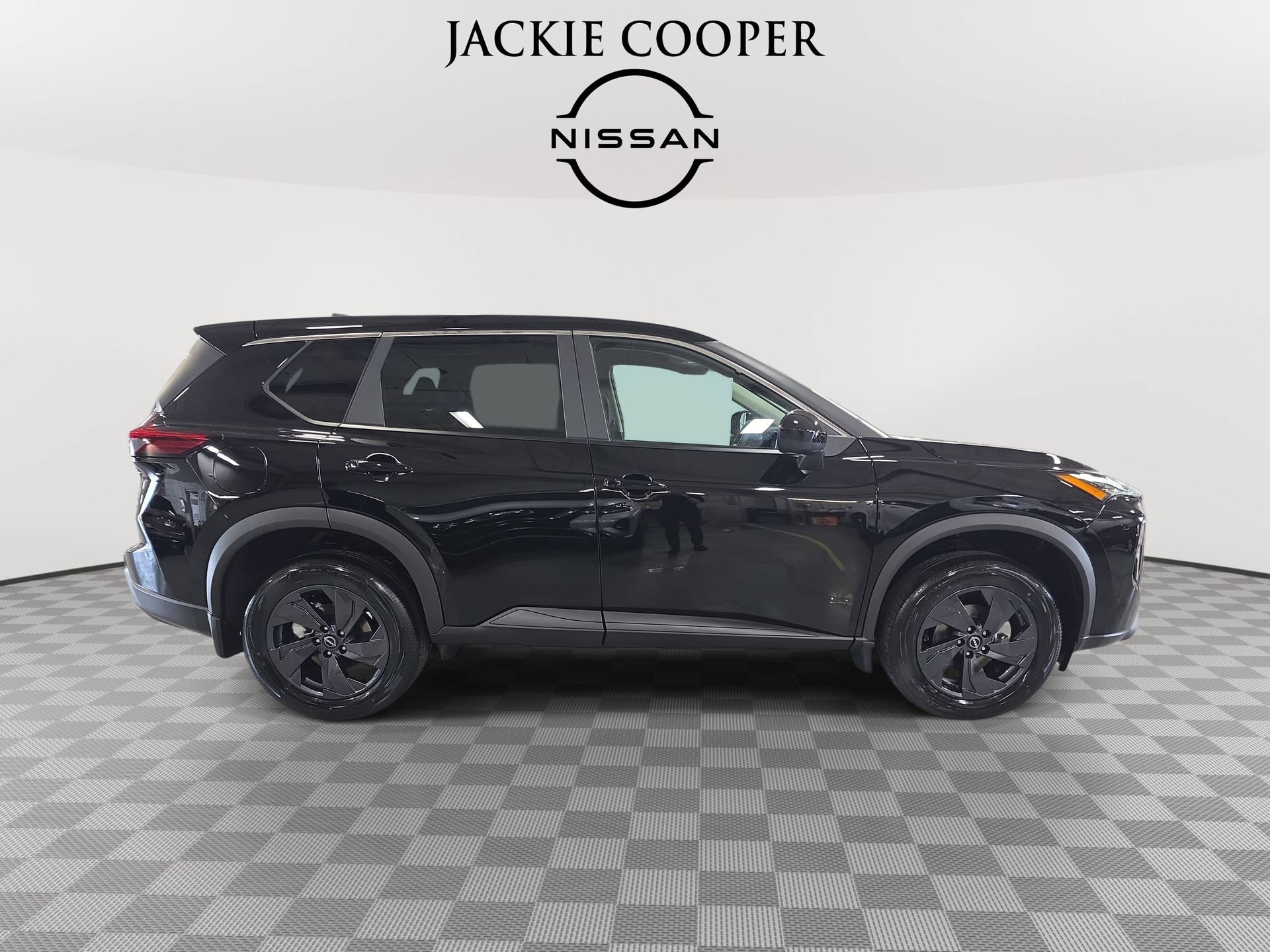 New 2026 Nissan Rogue SV FWD image 4