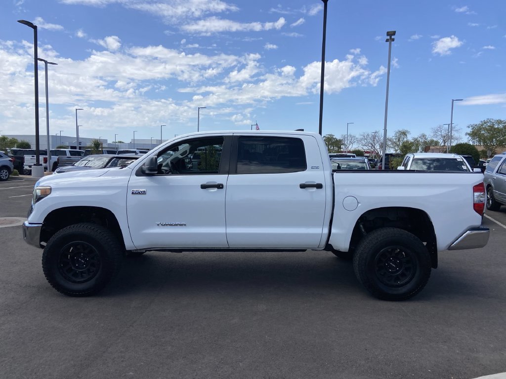 Used 2020 Toyota Tundra SR5 RWD image 4