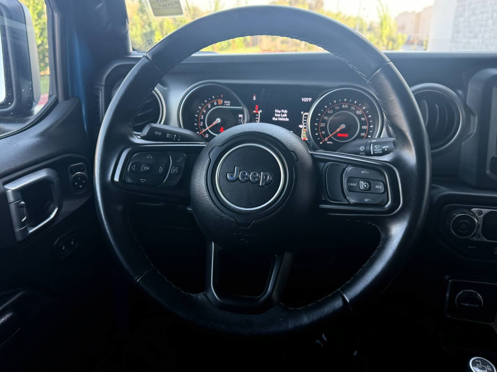 Used 2021 Jeep Gladiator Sport AWD/4WD image 14