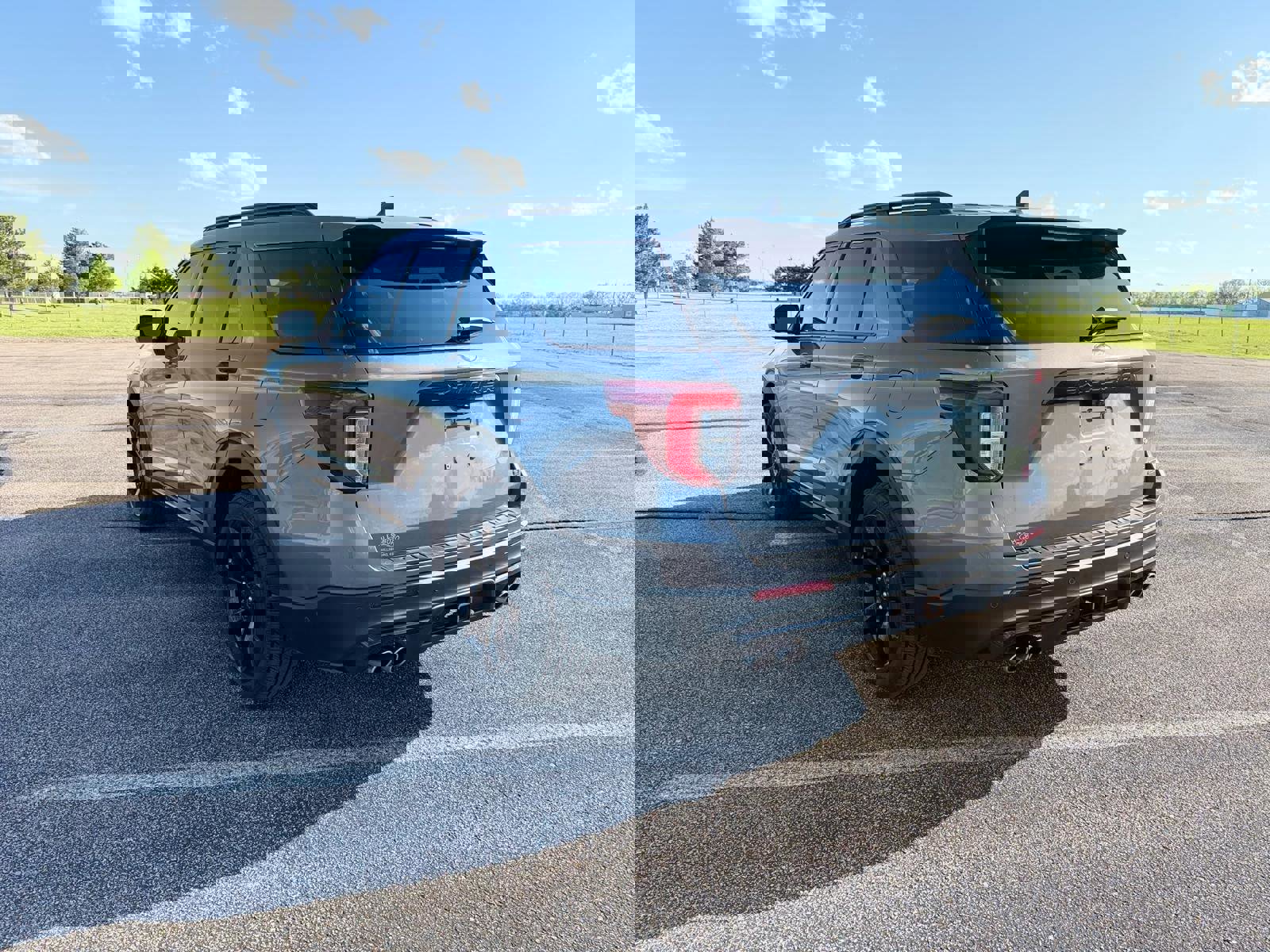 Certified 2021 Ford Explorer ST w/ Equipment Group 401A AWD/4WD image 10