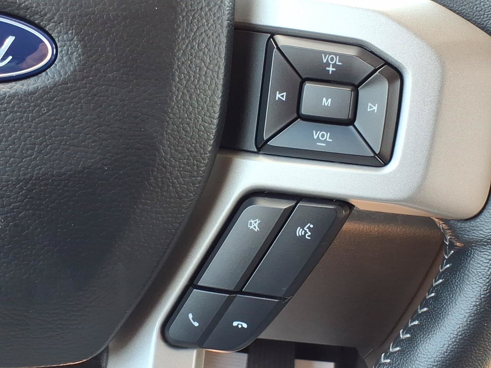 Used 2022 Ford F350 Lariat w/ Lariat Ultimate Package AWD/4WD image 25