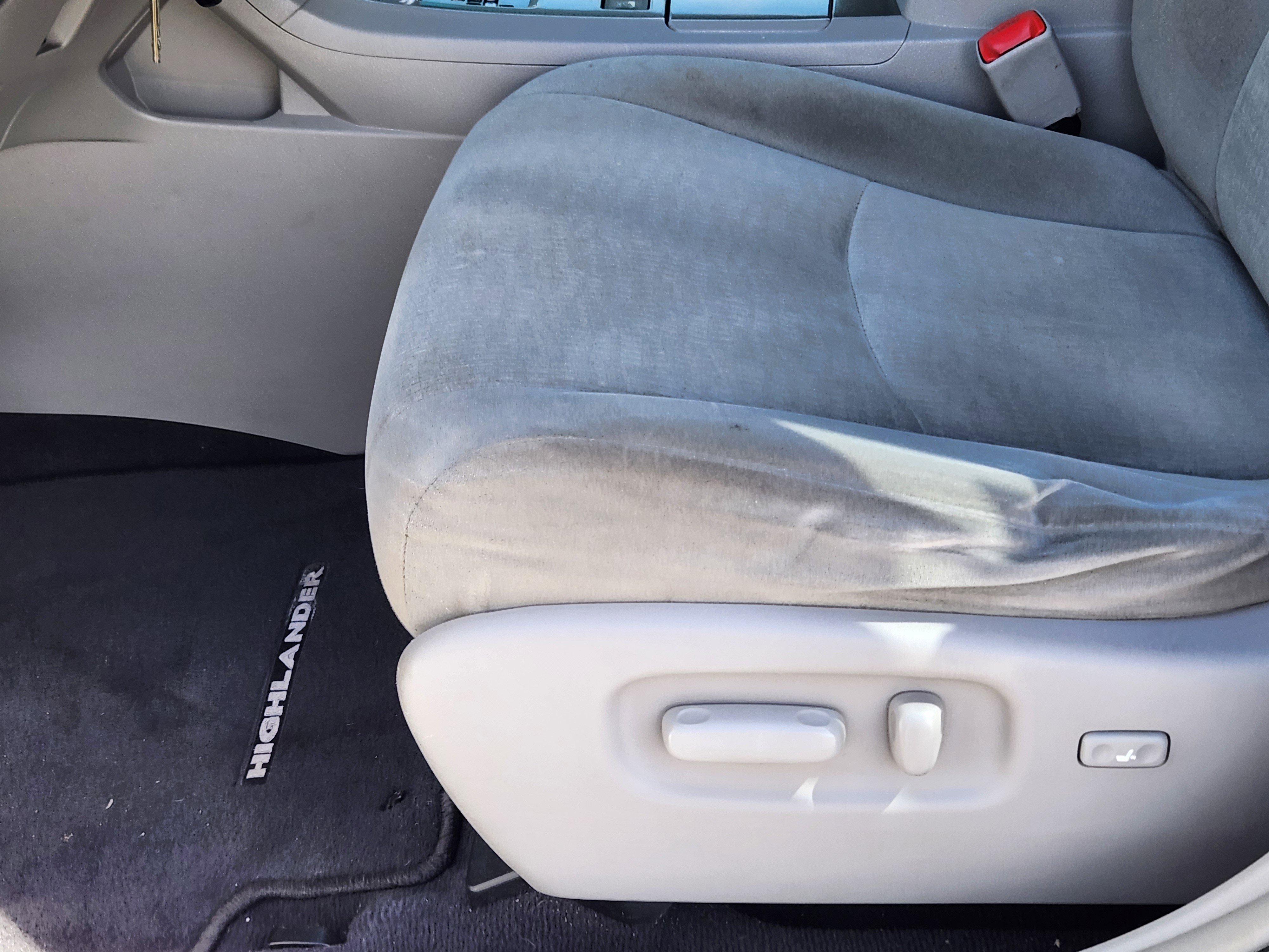 Used 2013 Toyota Highlander Plus image 11