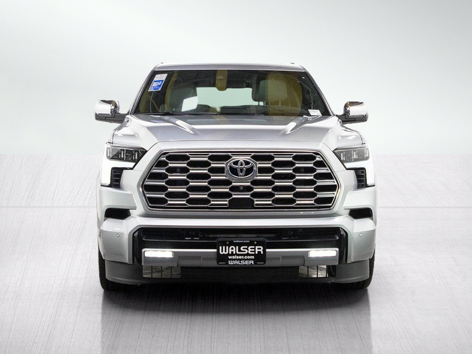 Used 2023 Toyota Sequoia Capstone AWD/4WD image 8